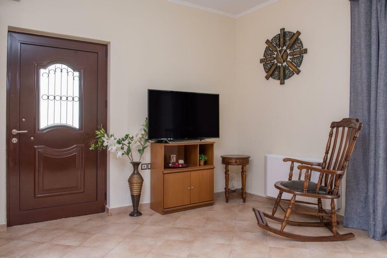 Marika Traditional Home Élos エクステリア 写真